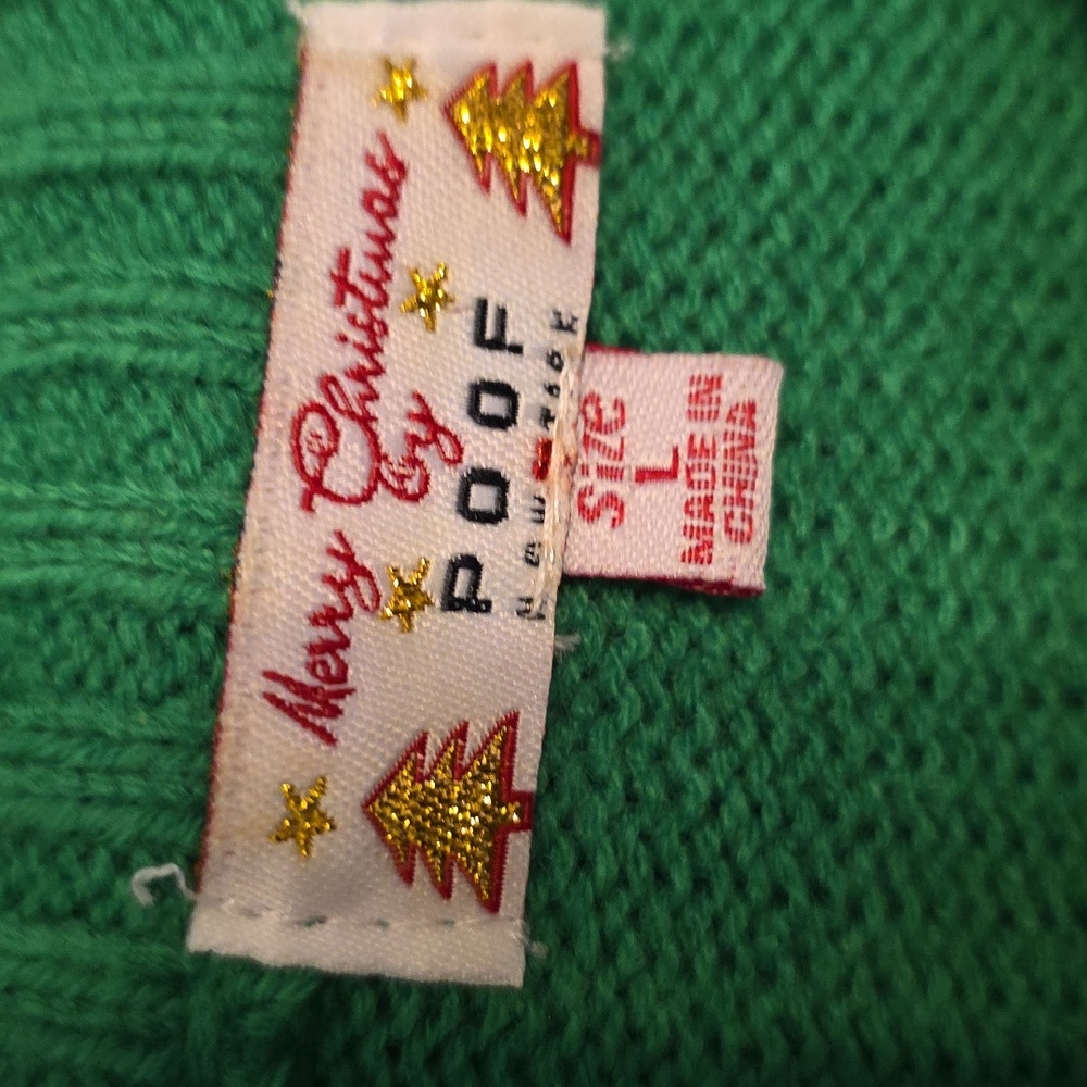 Merry Christmas By Poof! Women's Green Gnome Sweater Sequins Pom Christmas Sz L - Picture 2 of 8